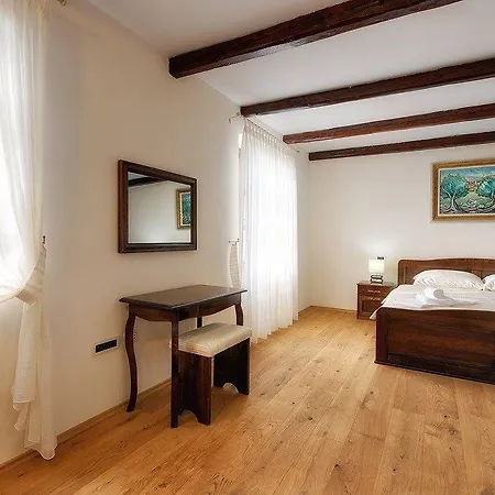 House Silvano 펜션 *